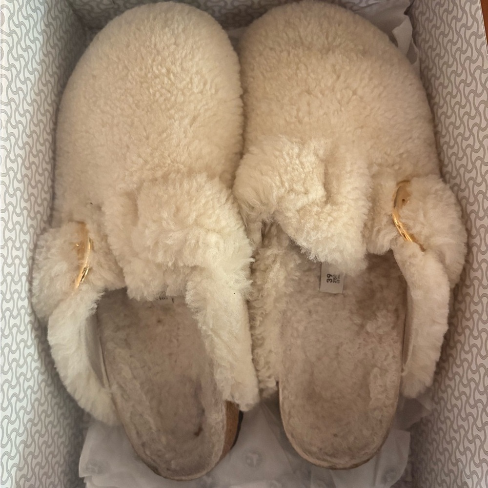 Birkenstock Boston Big Buckle Teddy in Cream and Gold